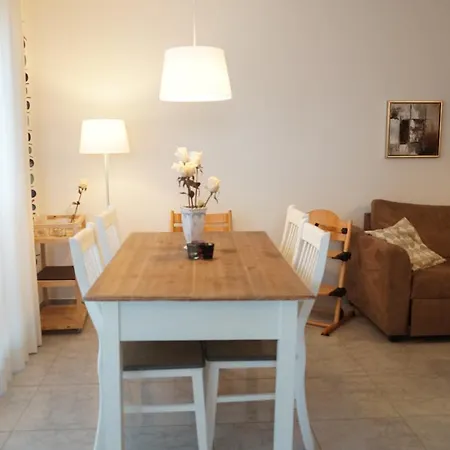 Ferienwohnung Luv&lee Apartment *
